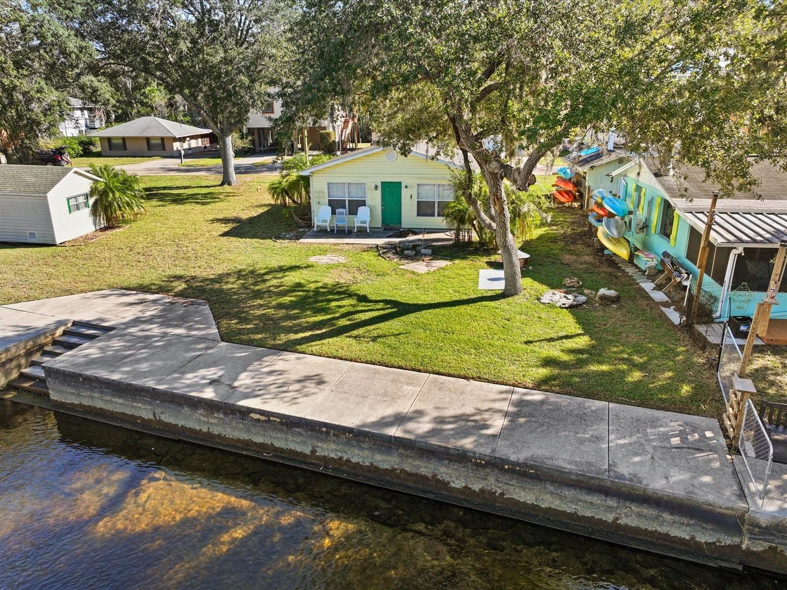 7255 Tropical Dr photo 5