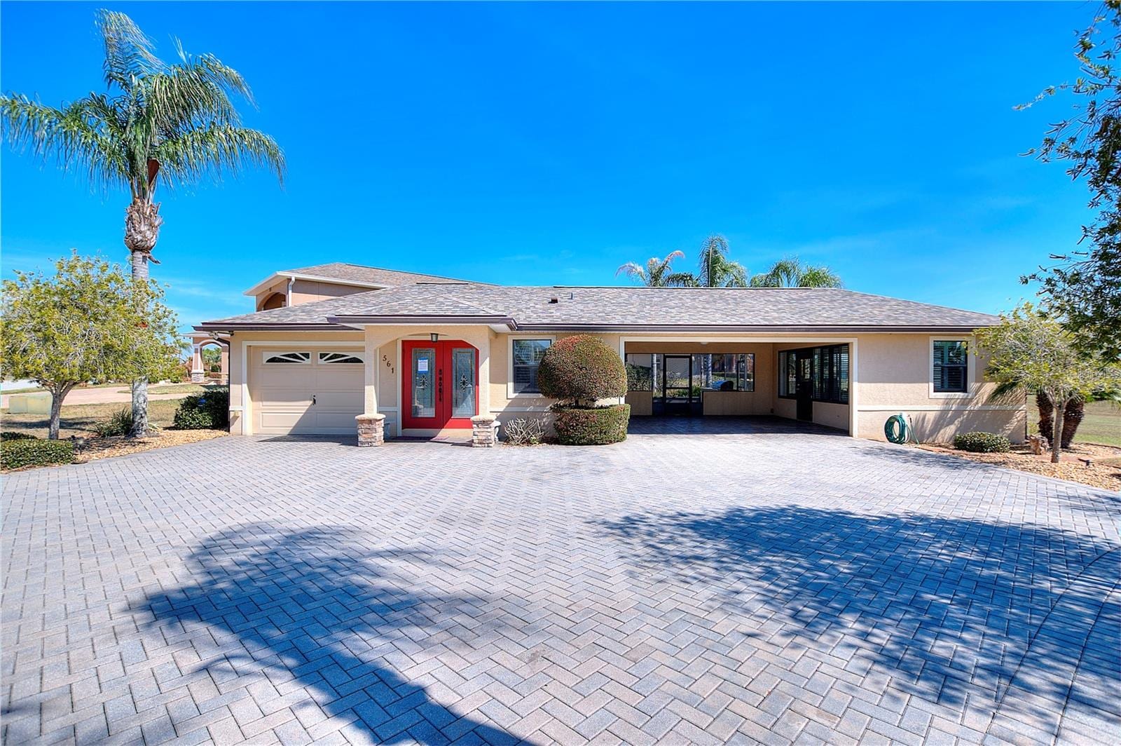 561 Meandering Way photo 2