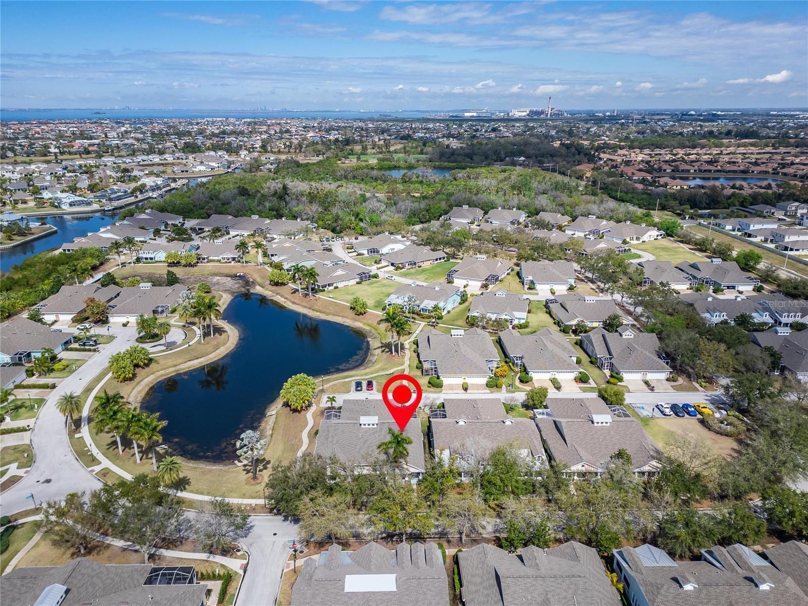 5515 Golden Isles Dr photo 3