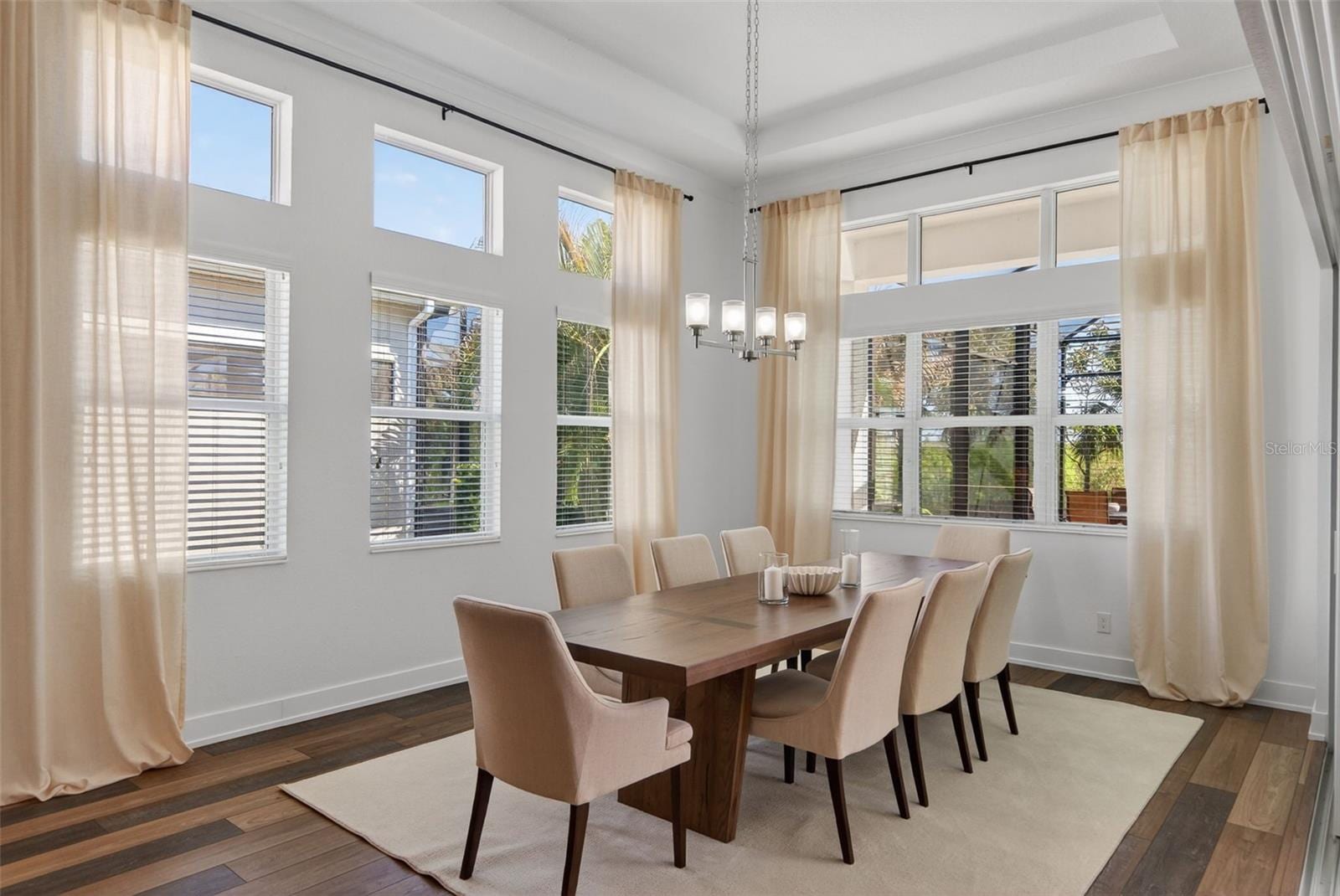 8276 Redonda Loop photo 4