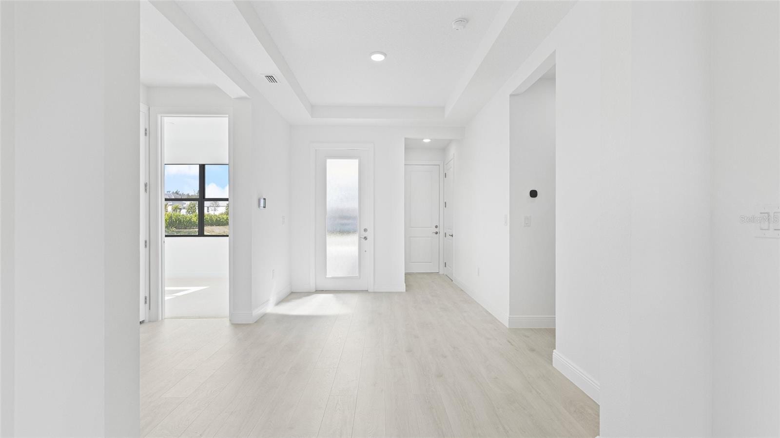 18211 Morgan Dr photo 2