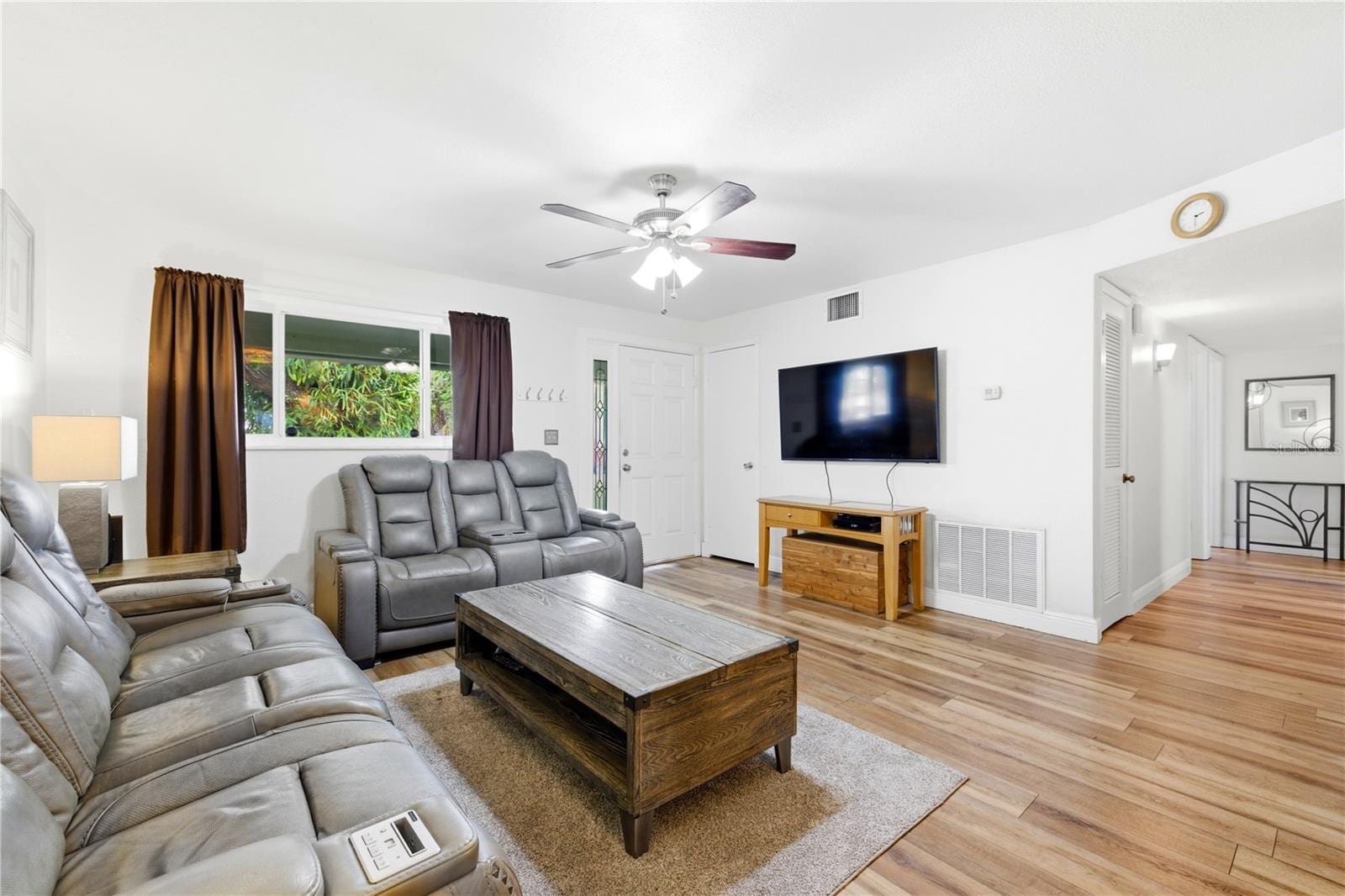 10776 124th Ave N photo 5