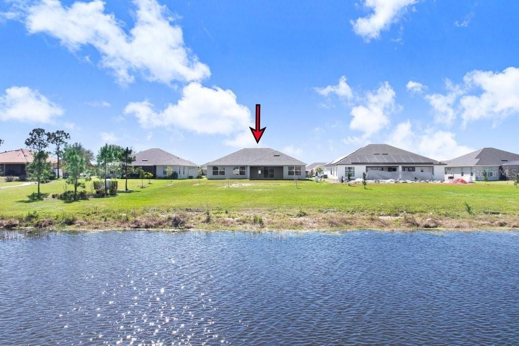5211 Lake Venice Dr photo 2