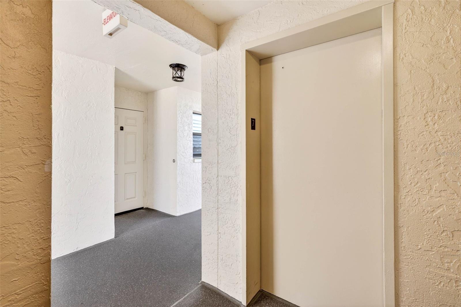 800 Cove Cay Dr #7D photo 2