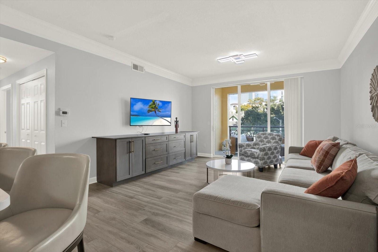 345 Bayshore Blvd #302 photo 4