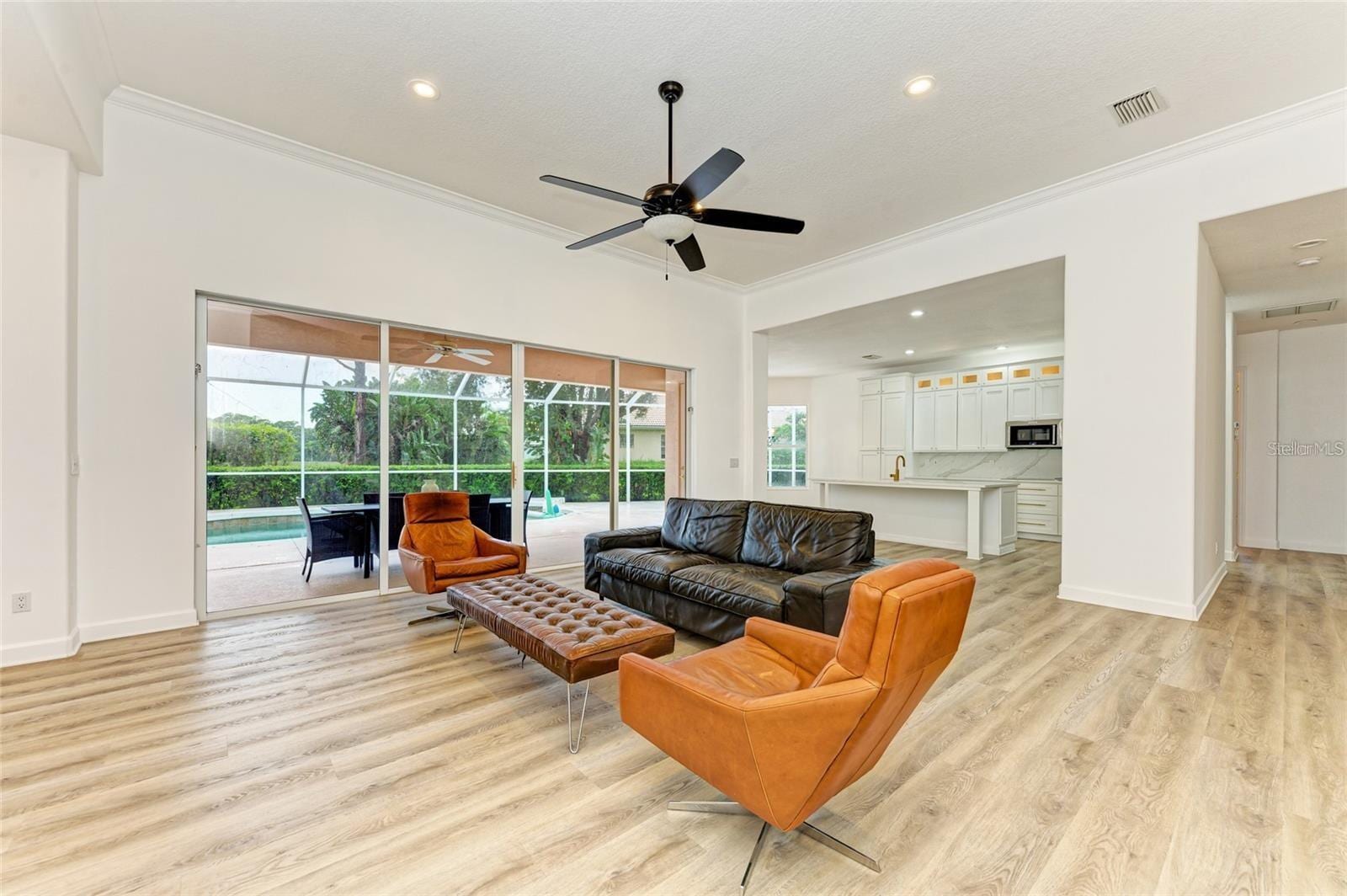 8326 Misty Wood CT photo 3