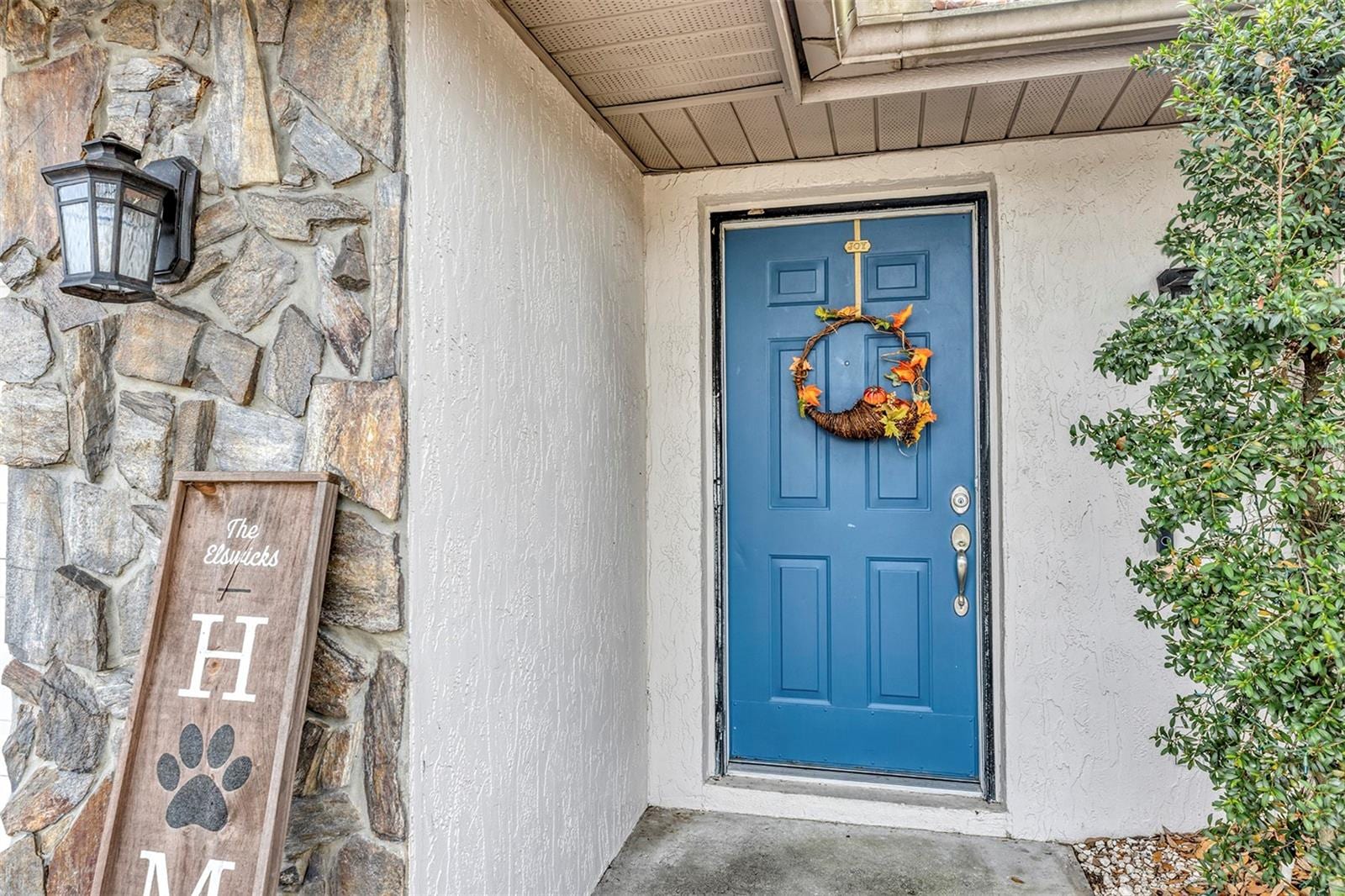 1548 Bowmans Trl photo 4
