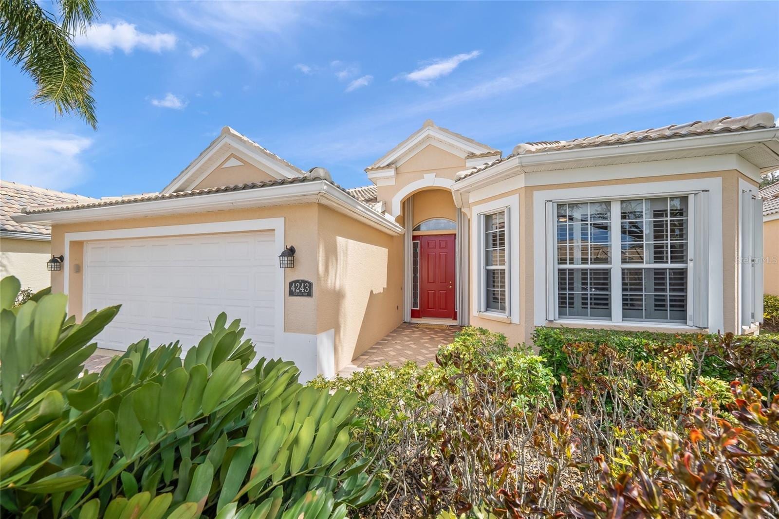 4243 Miriana Way photo 3