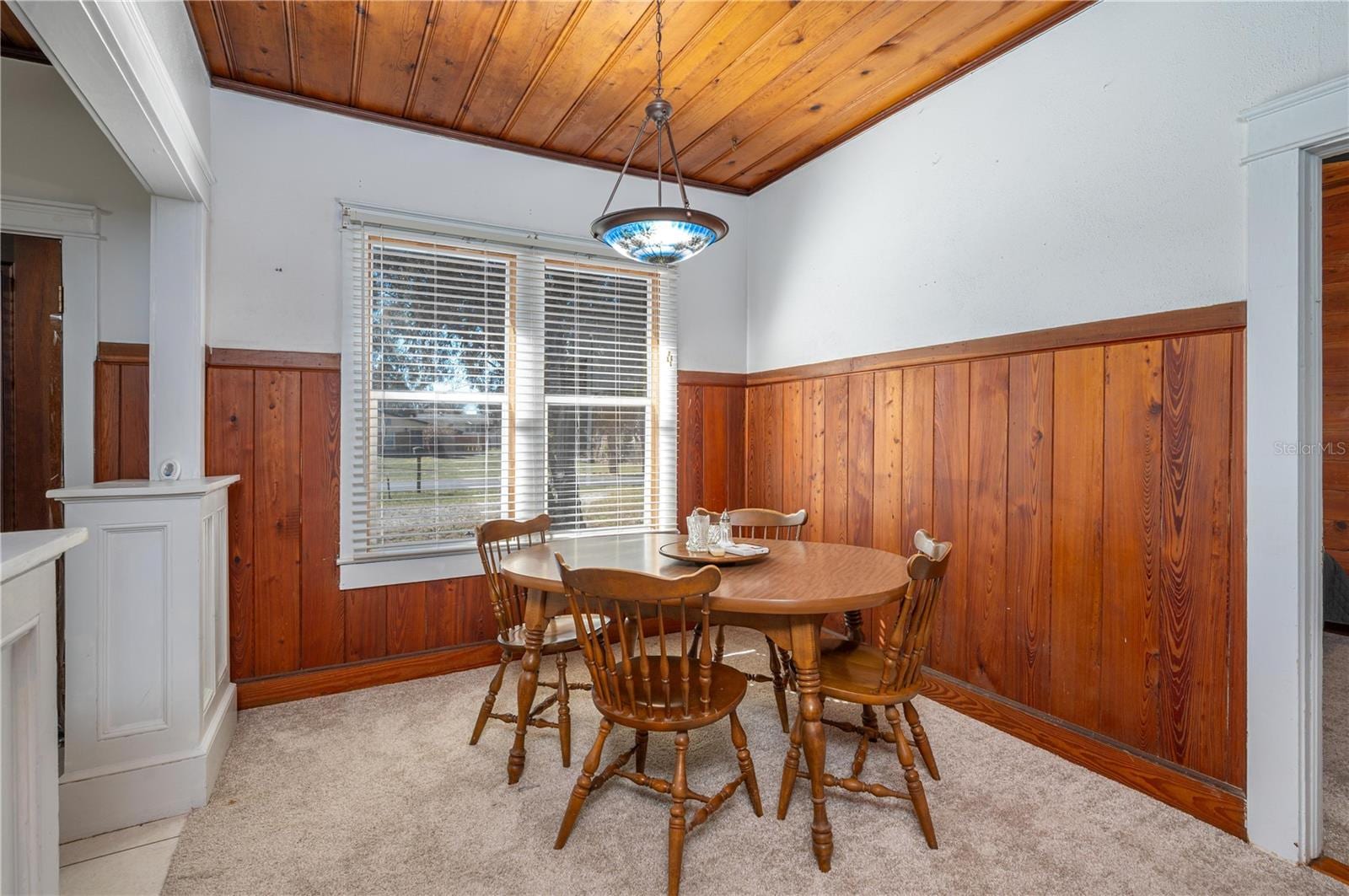 427 Avenue E SE photo 5