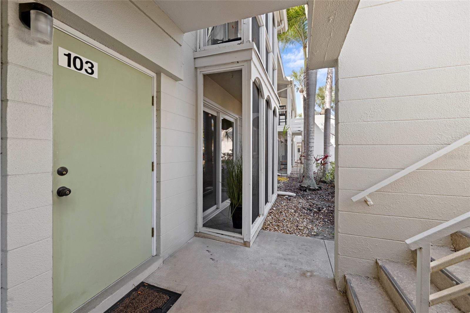 2304 Ringling Blvd #103 photo 2