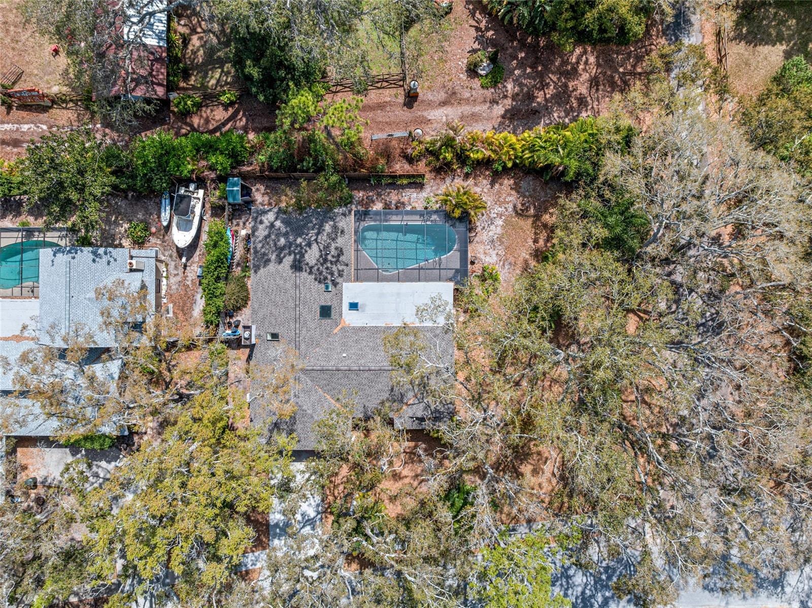 1811 LA Grande Dr photo 3