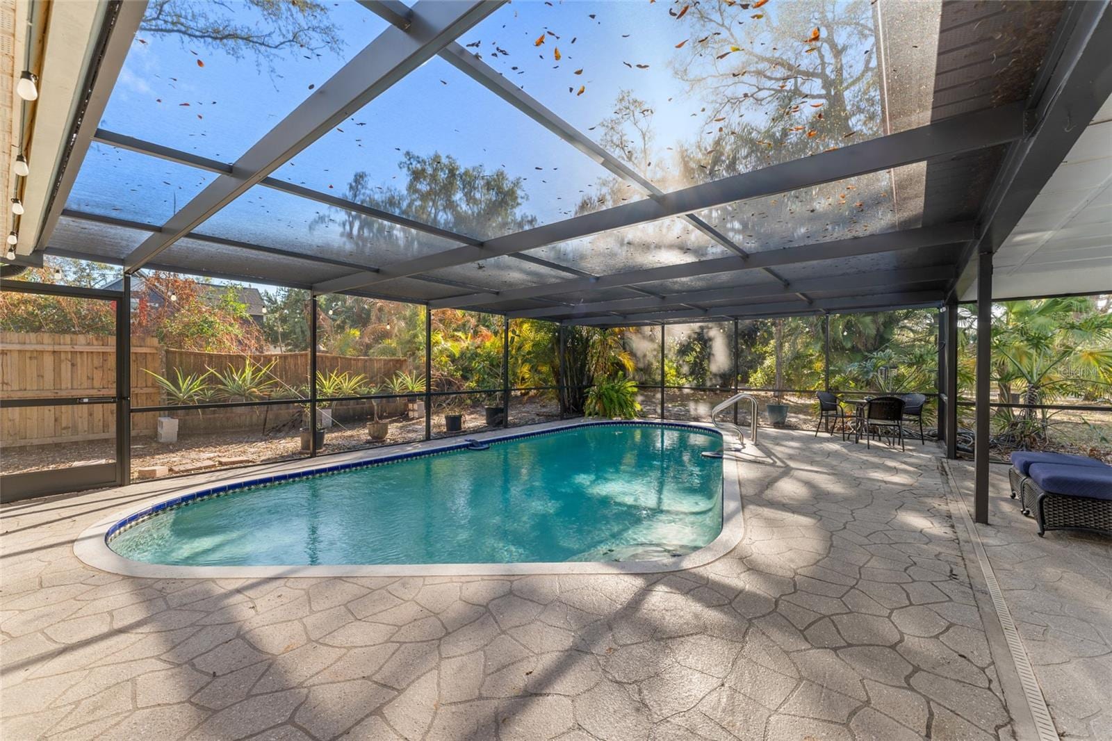 1811 LA Grande Dr photo 4