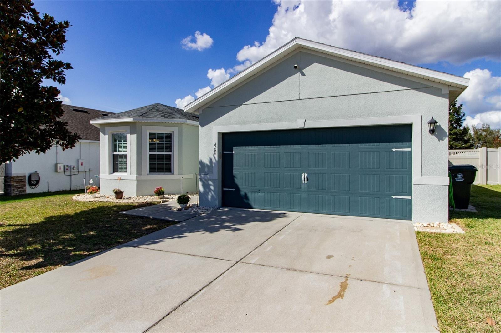 408 Cedar Glen Dr photo 2