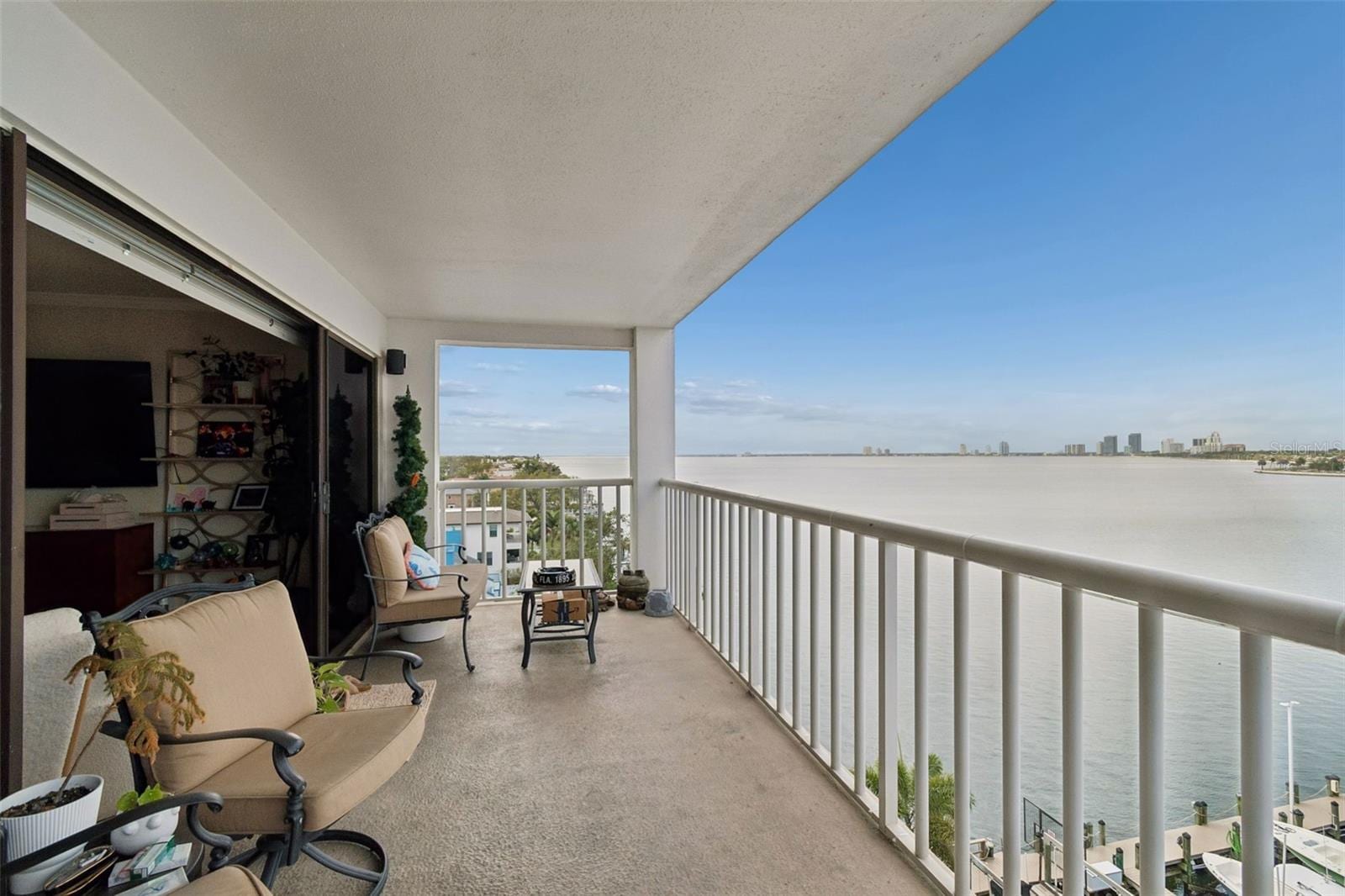 2 Adalia Ave #704 photo 4