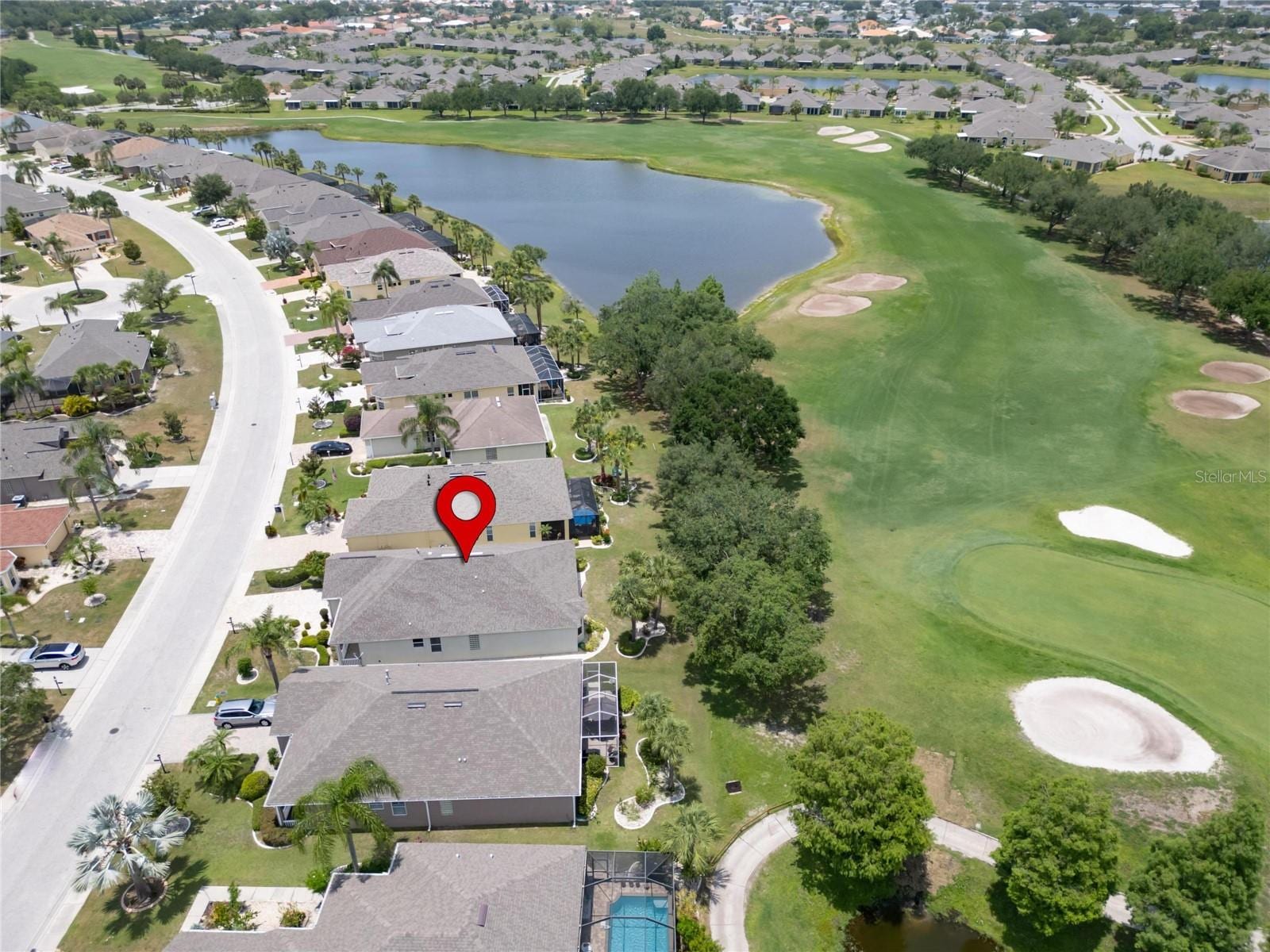 1013 Emerald Dunes Dr photo 4