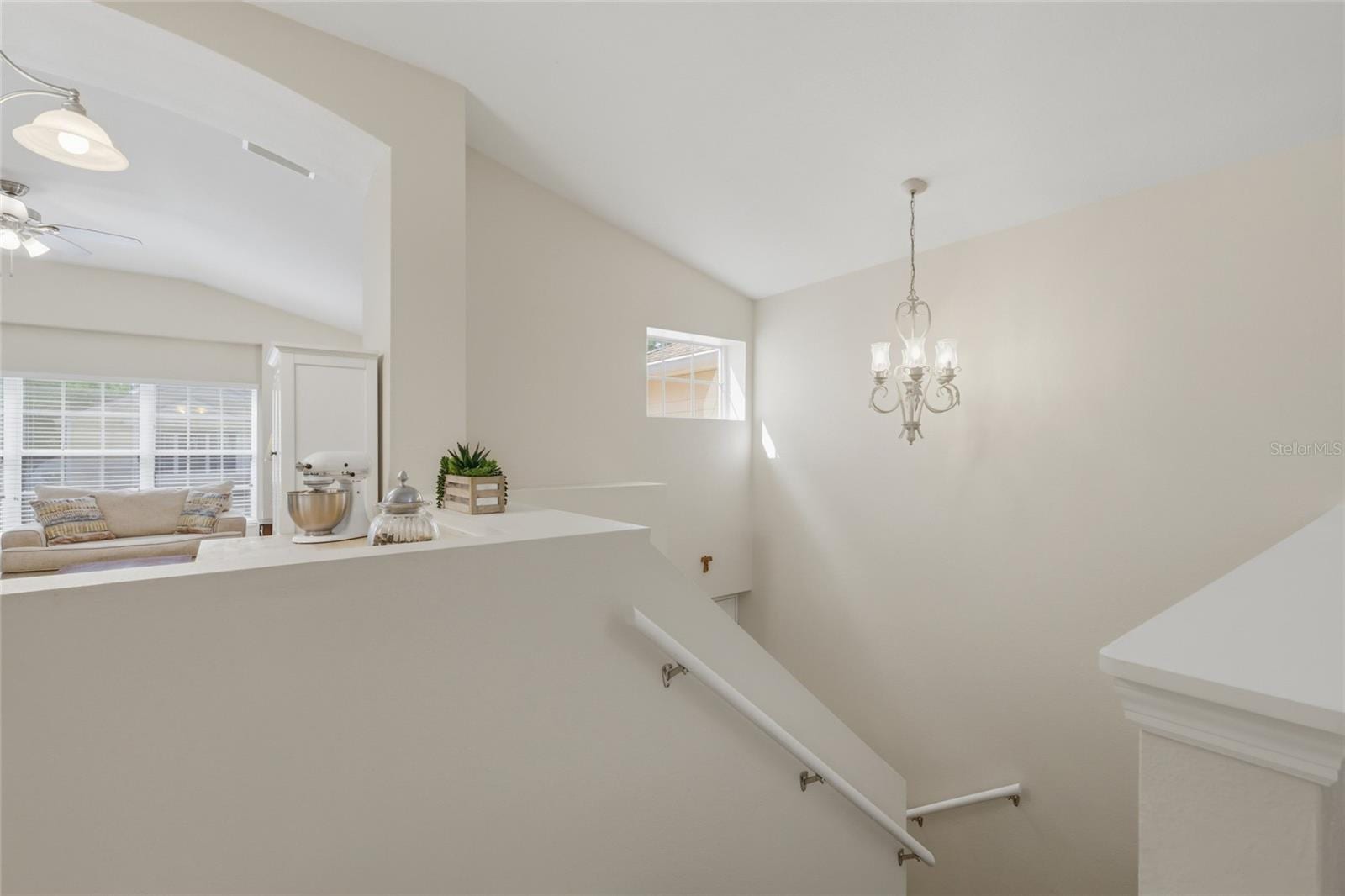 6406 Rosefinch CT #204 photo 4
