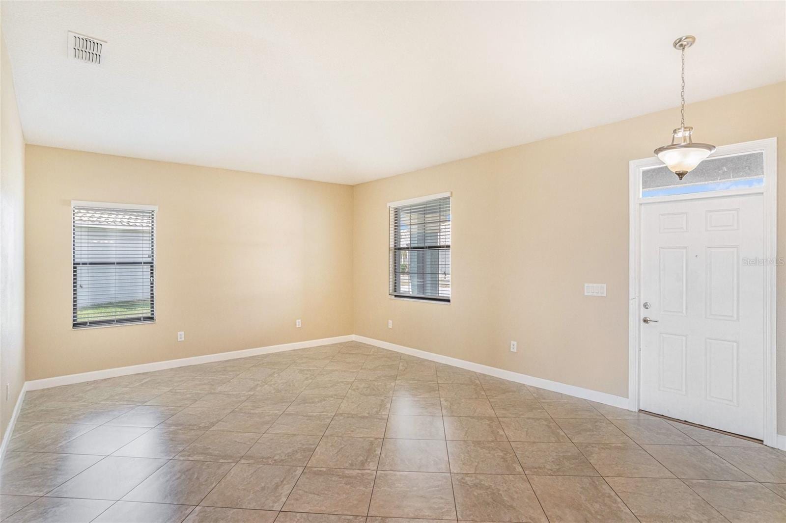 11944 N Cinnamon Fern Dr photo 5