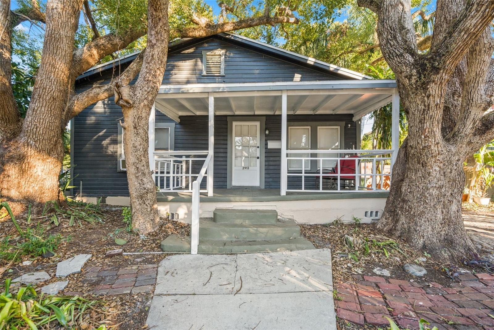 501 E Floribraska Ave photo 5