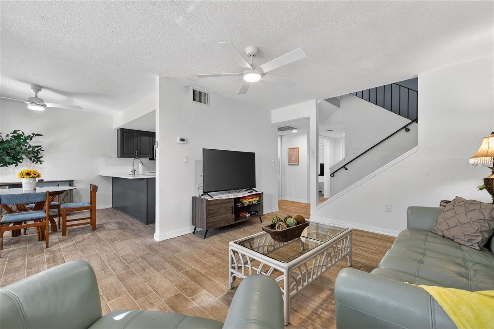 6490 Cape Hatteras Way NE #2 photo 4