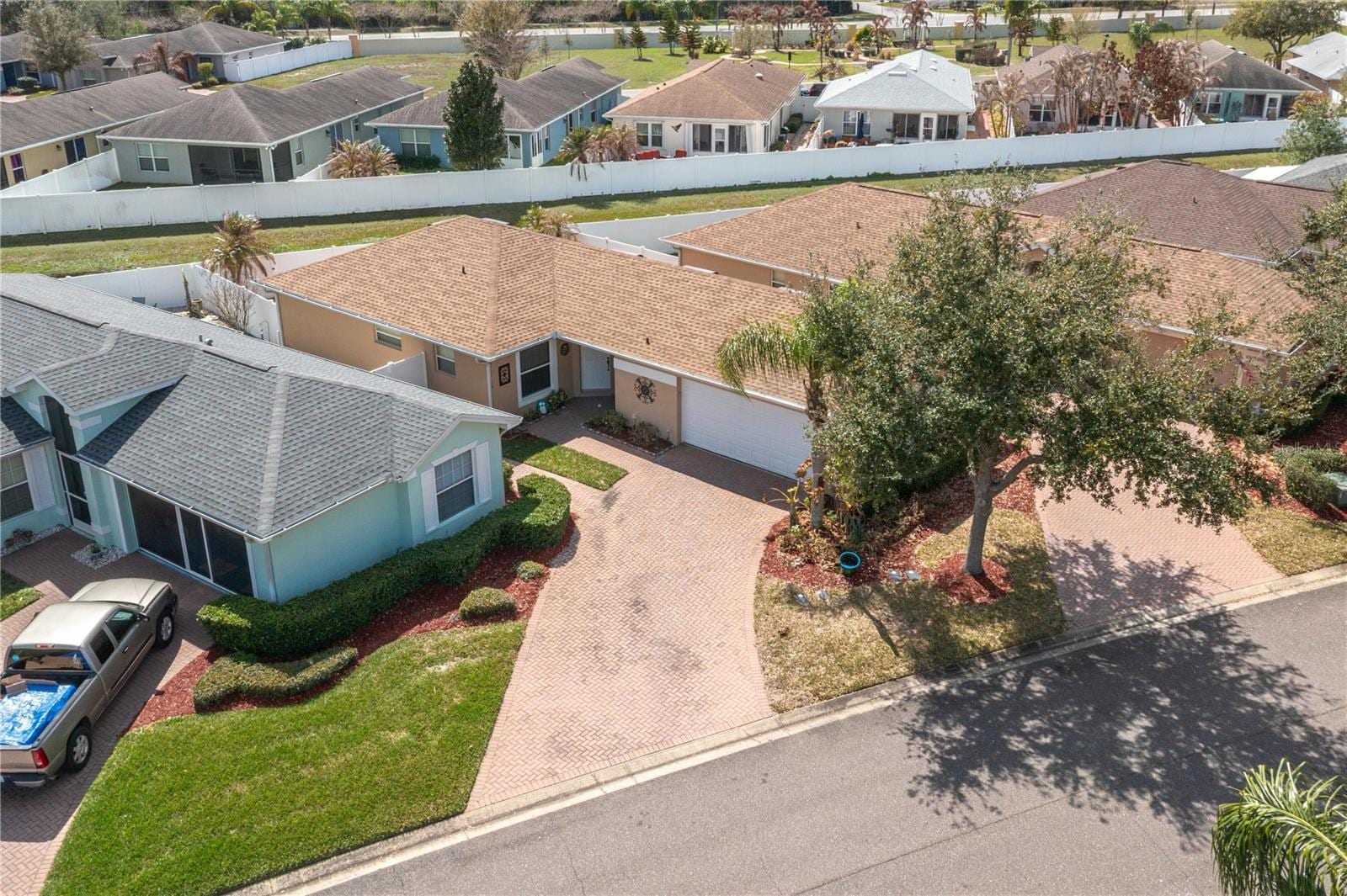3363 Livingston Way photo 3