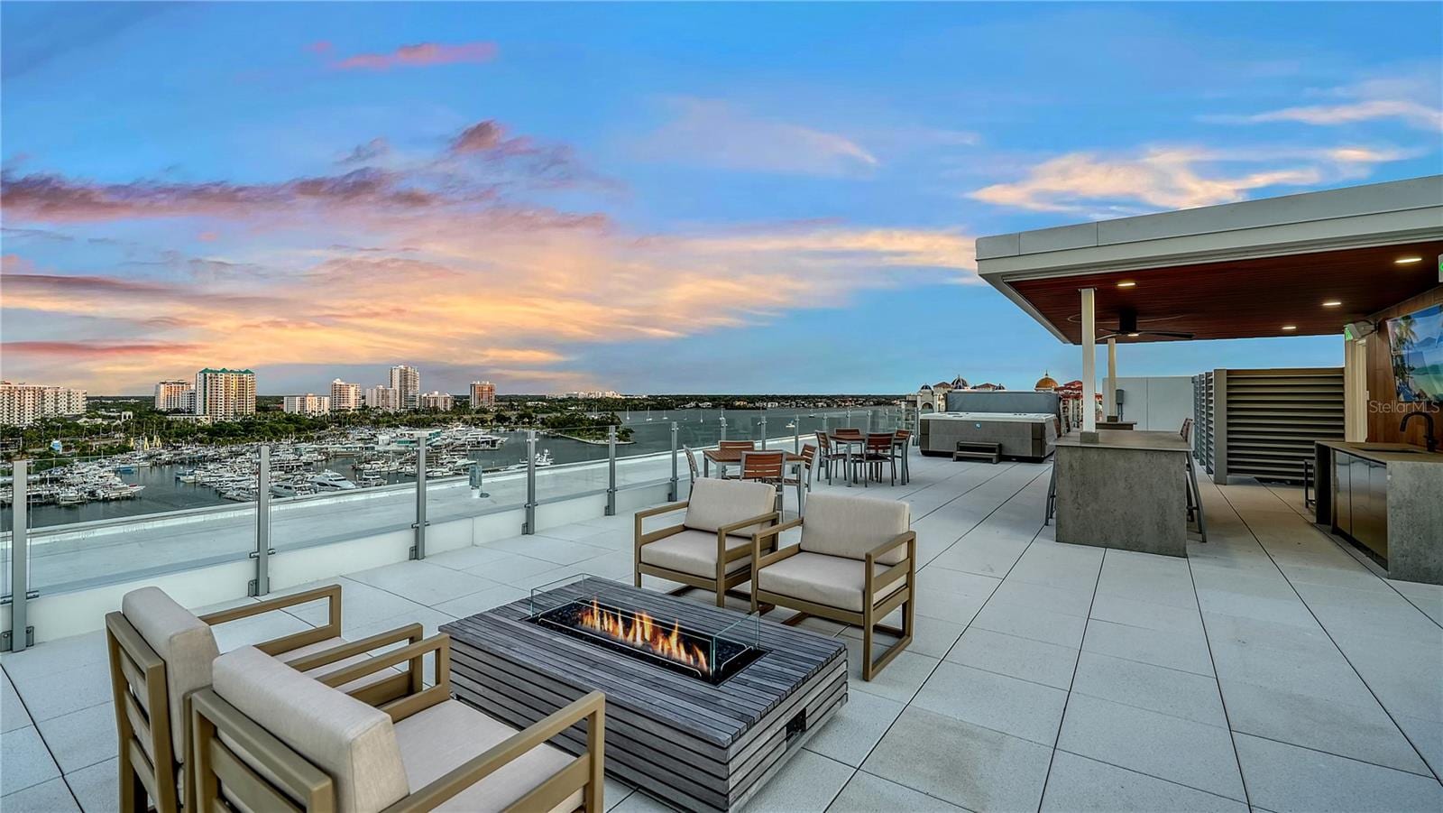 111 Golden Gate #801PH photo 5