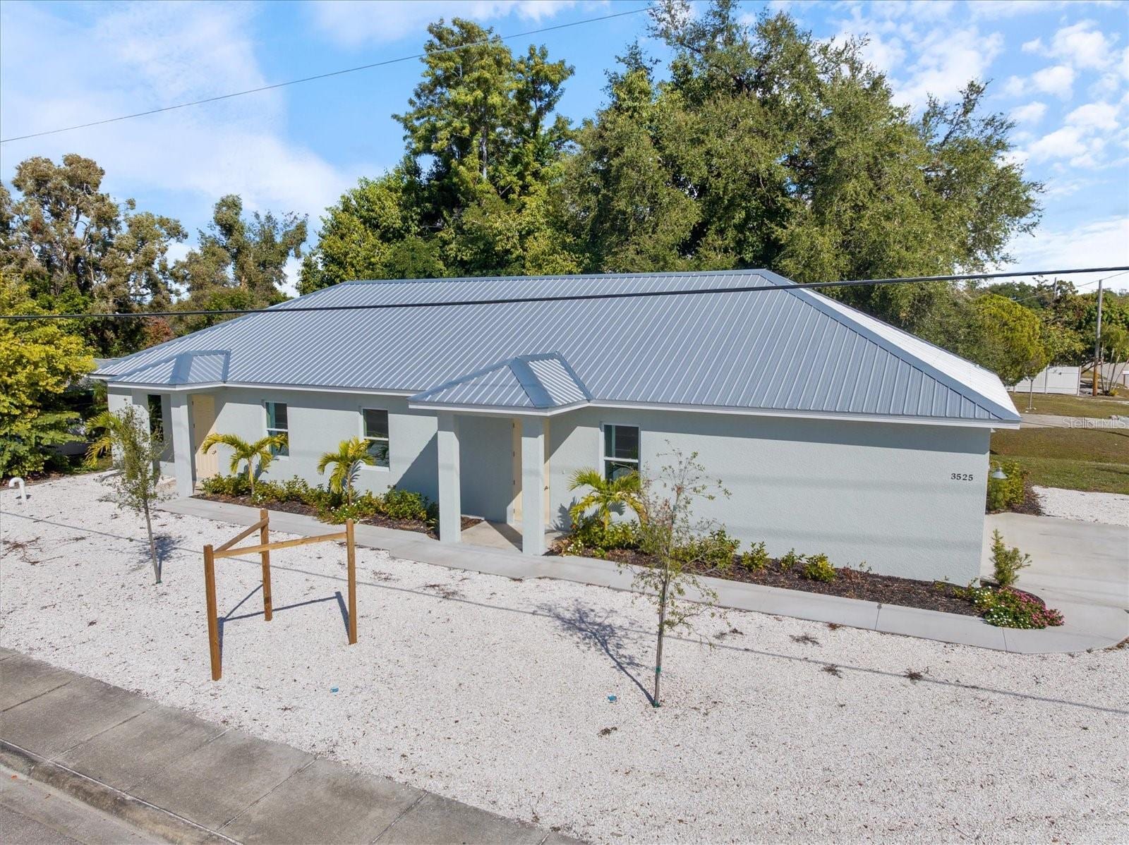 3525 McIntosh Rd photo 5