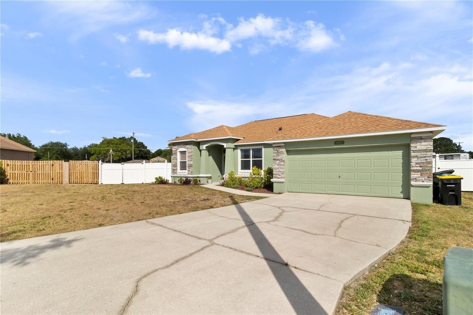 6003 Live Oak Dr photo 3