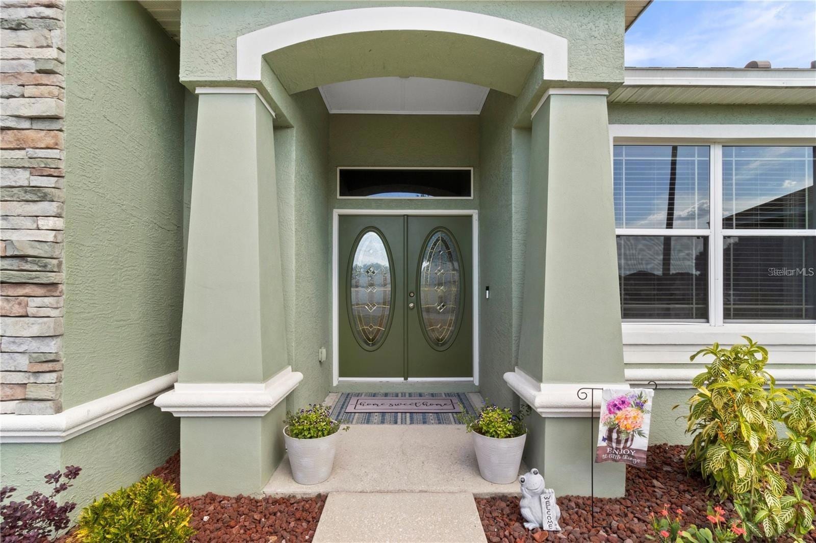 6003 Live Oak Dr photo 4