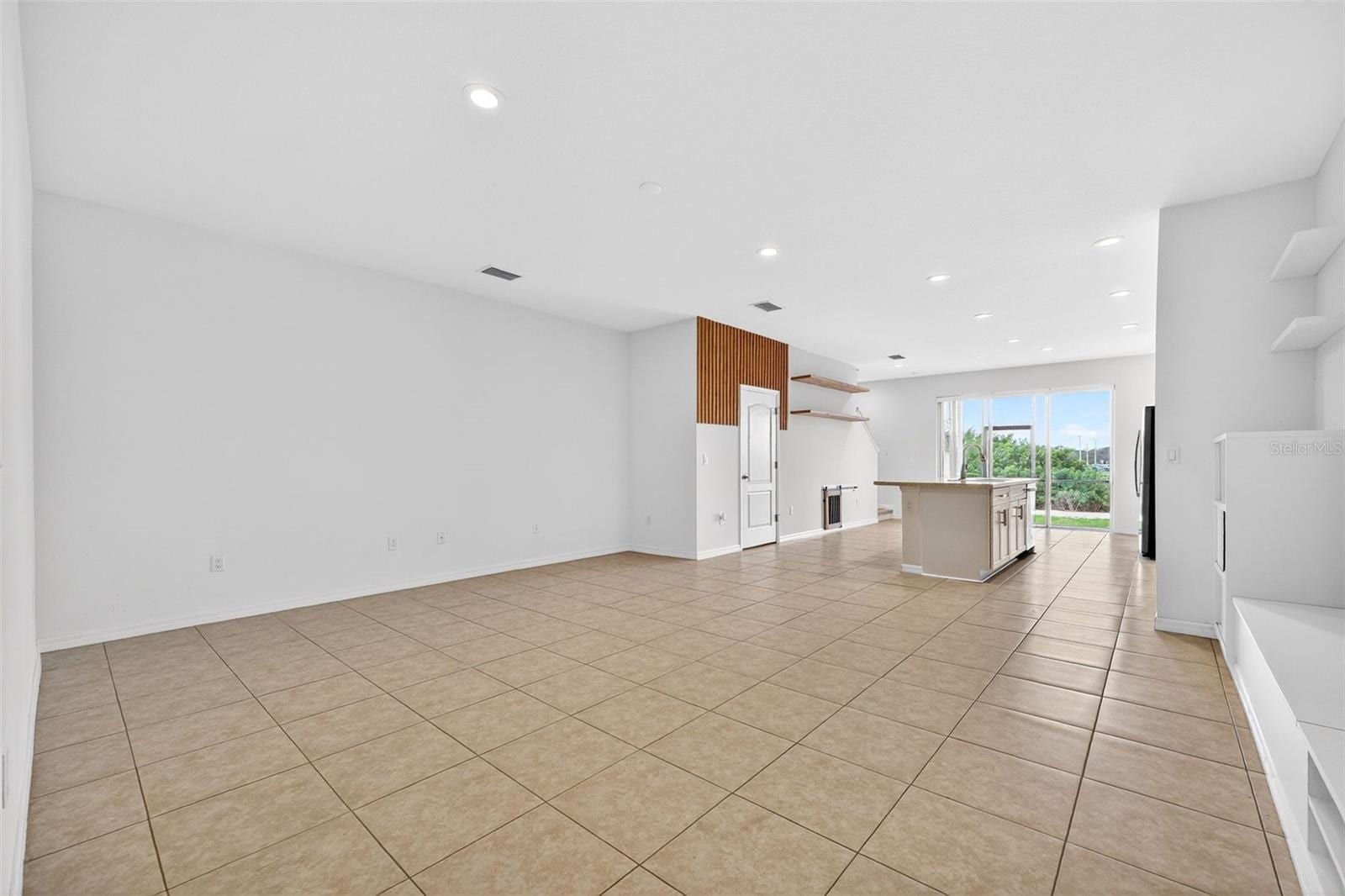 8667 Canyon Creek Trl photo 3