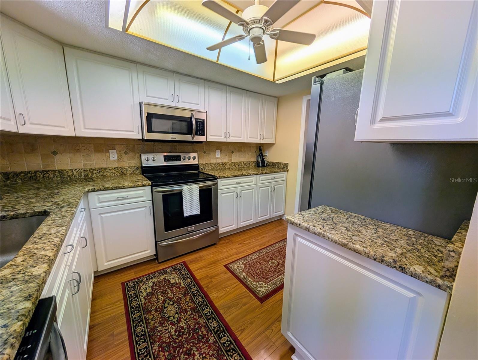 3807 Lake Bayshore Dr #H-416 photo 3