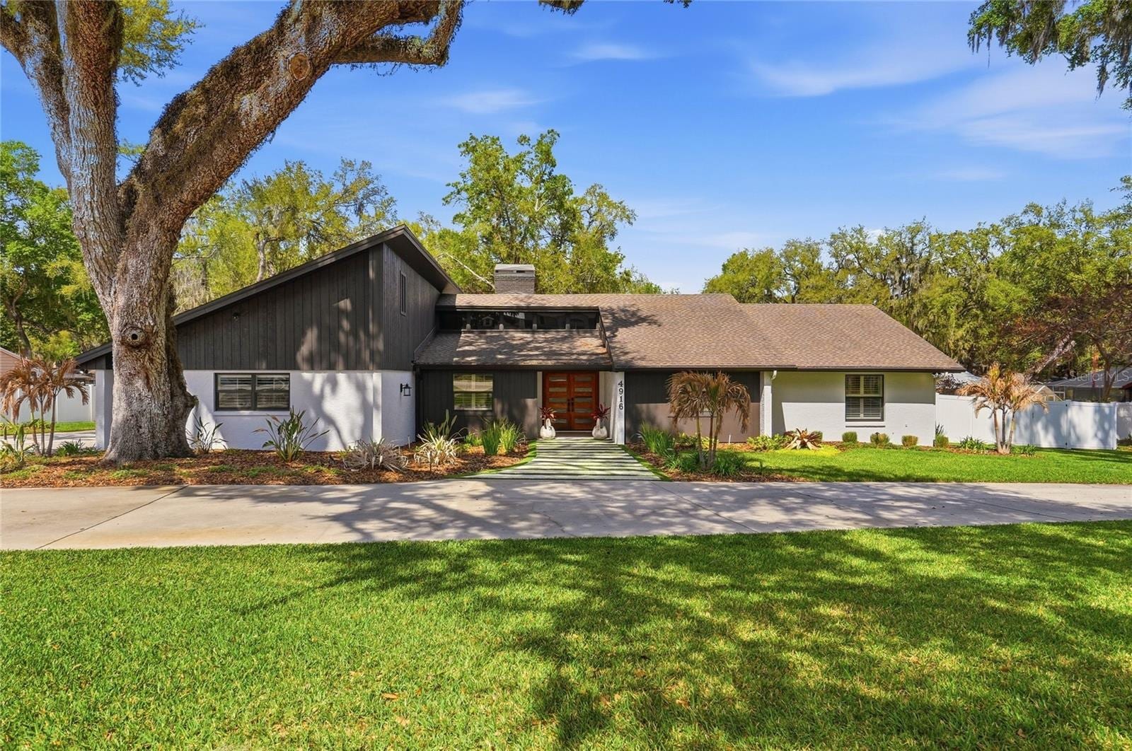 4916 Ironwood Trl photo 2