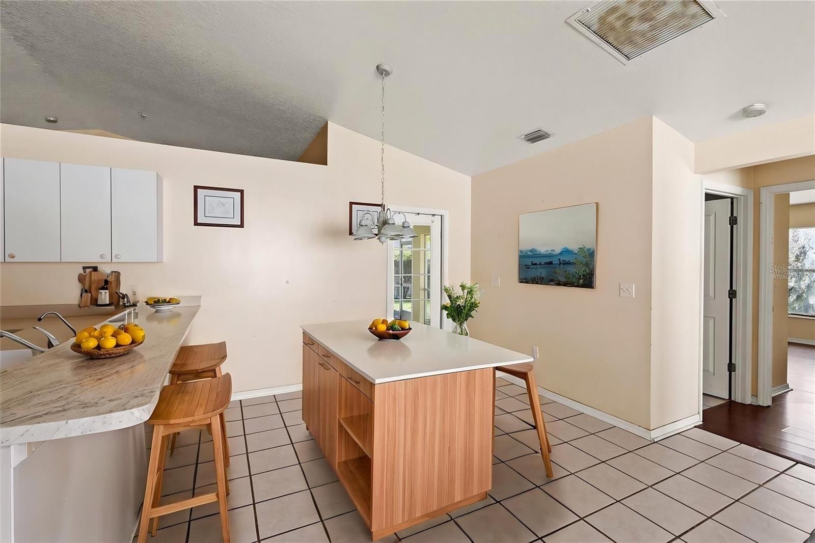 6524 67th Court E. photo 3