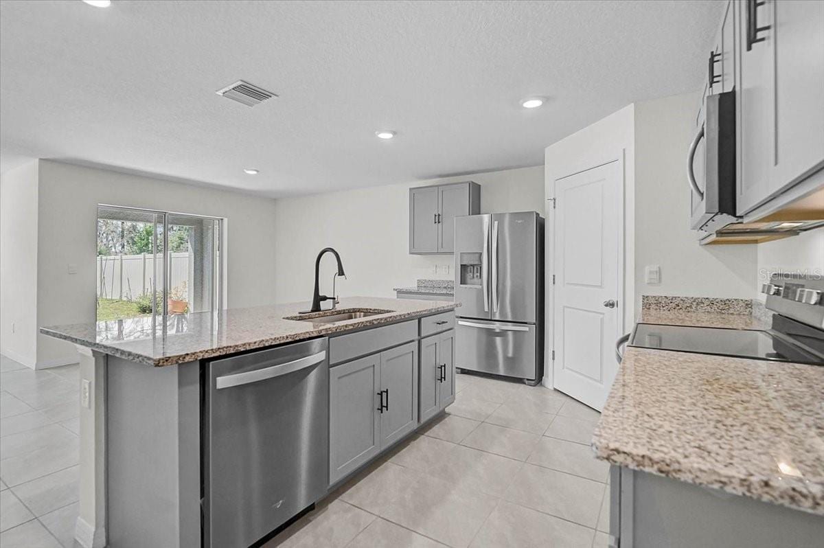 17319 Wheatberry Blvd photo 3
