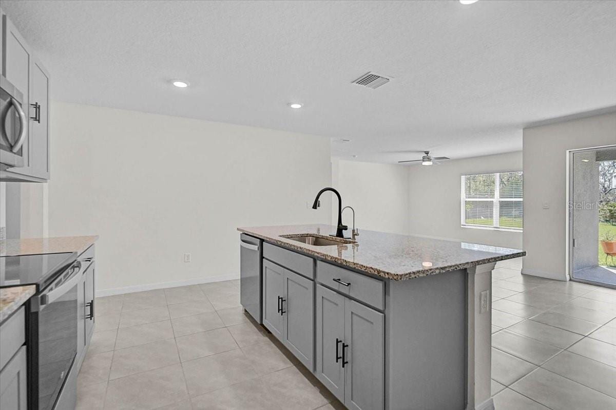 17319 Wheatberry Blvd photo 4