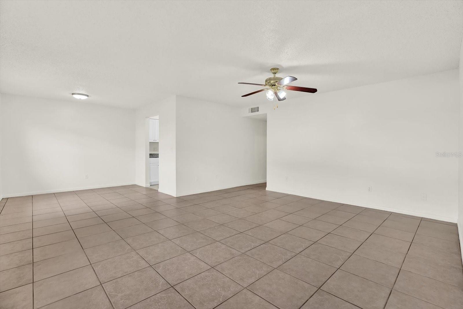 9130 Tudor Dr #M105 photo 4