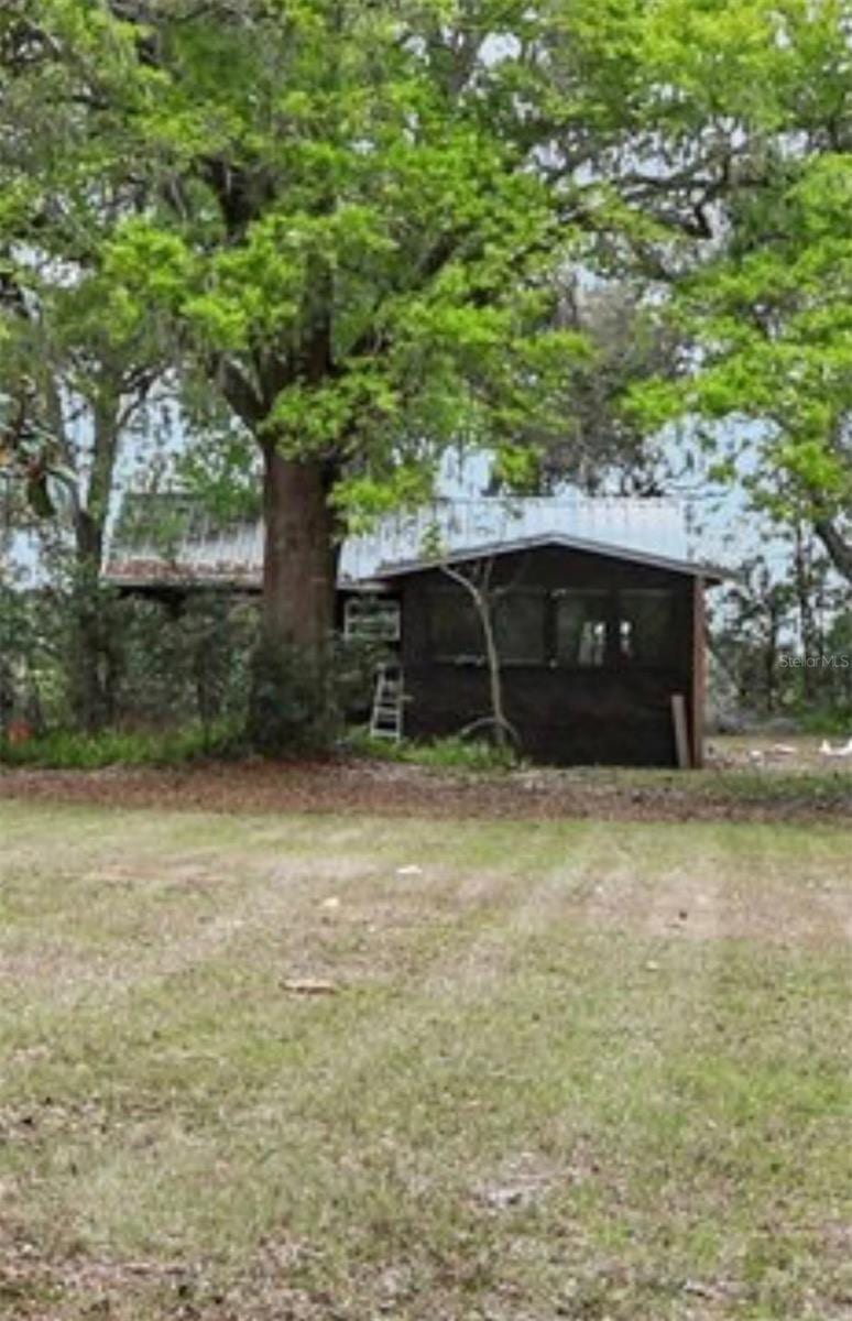 35929 Valleybrook Ave photo 2