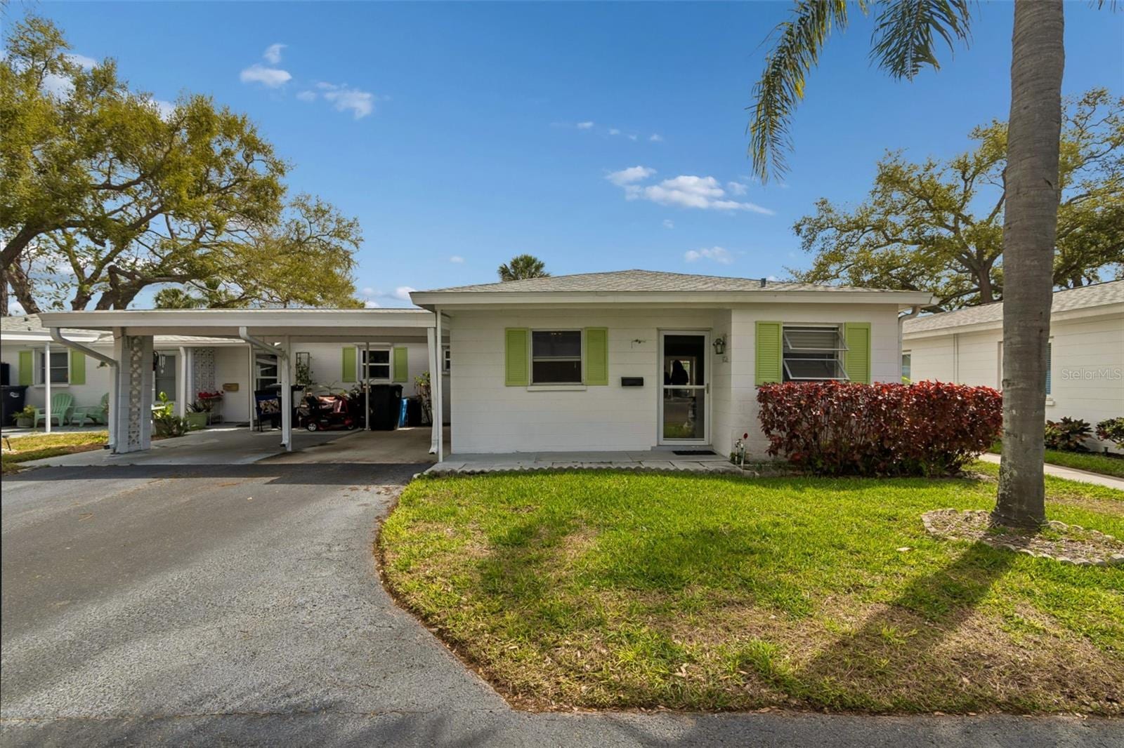 6026 LILLI Way photo 4