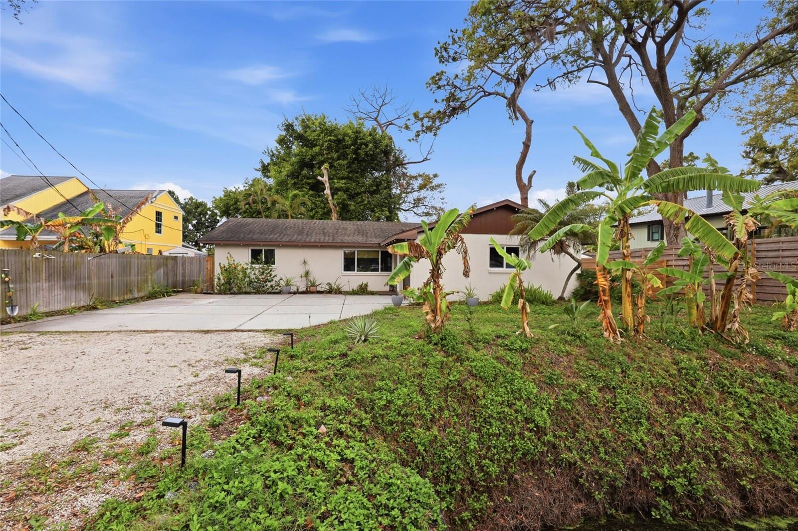 4576 Bliss Rd photo 3