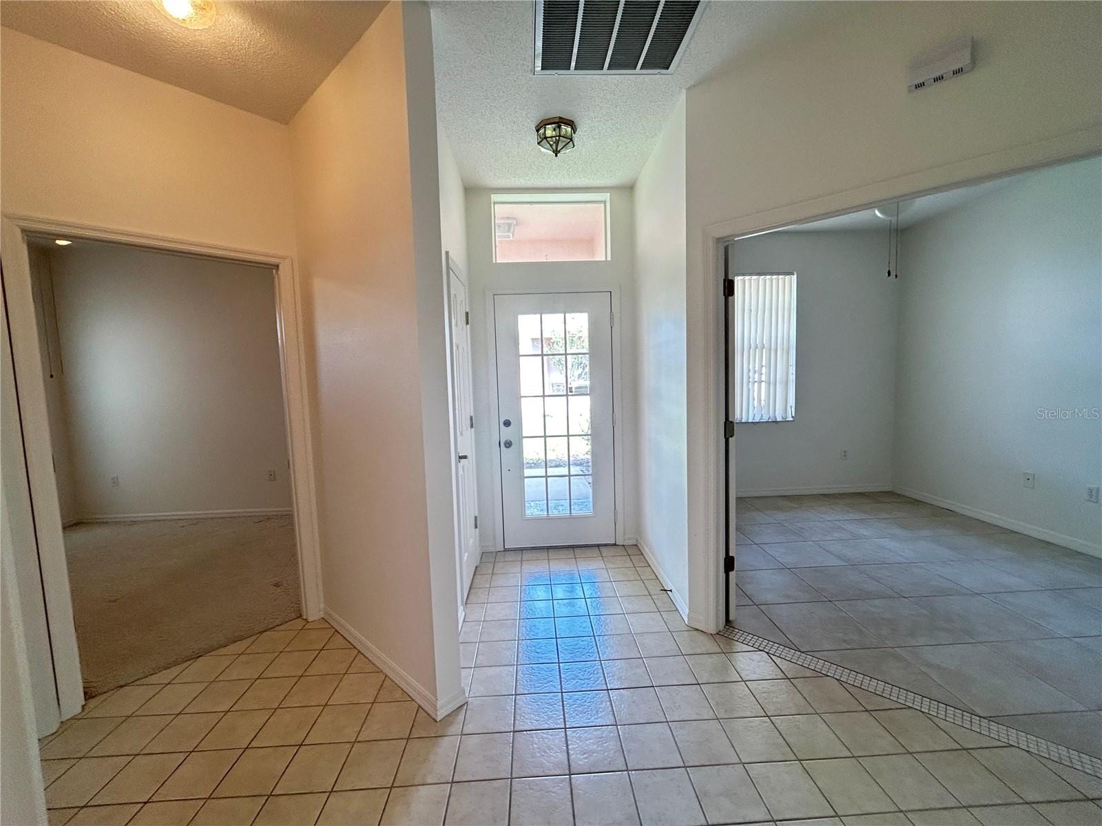 29 Enclave Dr photo 3