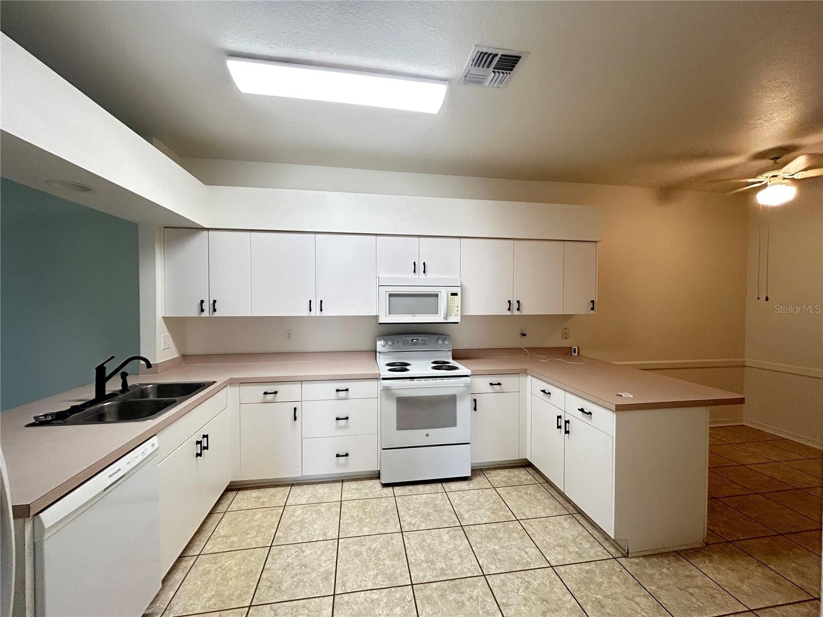29 Enclave Dr photo 4