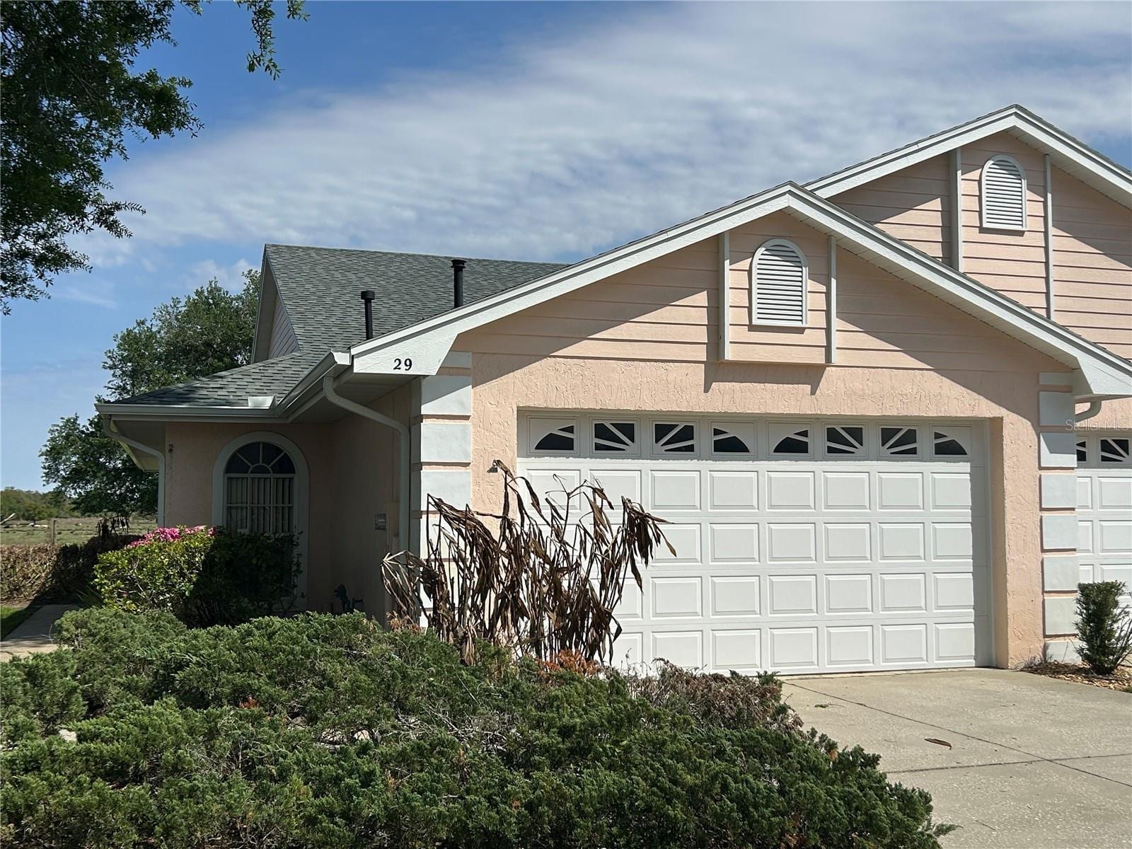 29 Enclave Dr photo 2