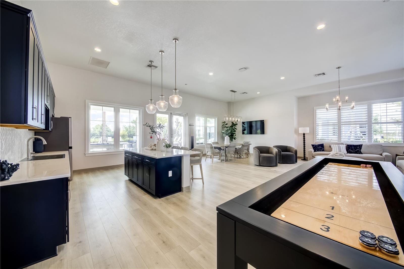 200 Eagleston Ln photo 5