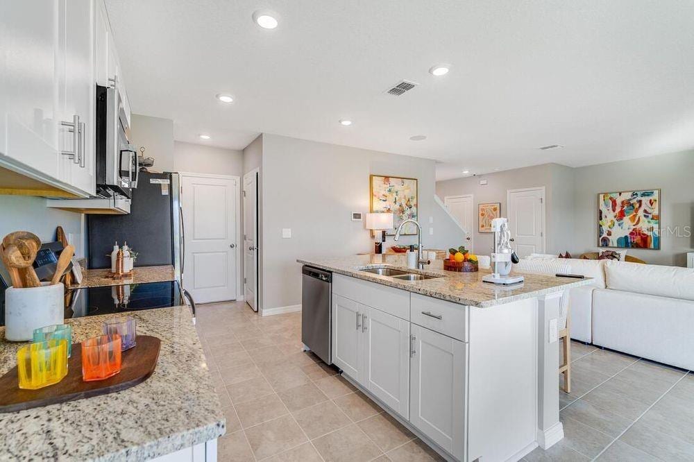 12422 Whisk CT photo 3