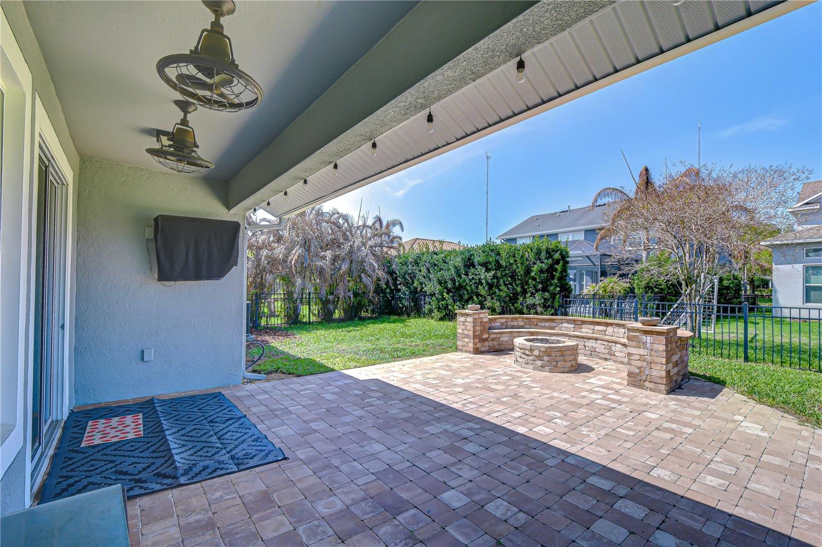5821 Jasper Glen Dr photo 3