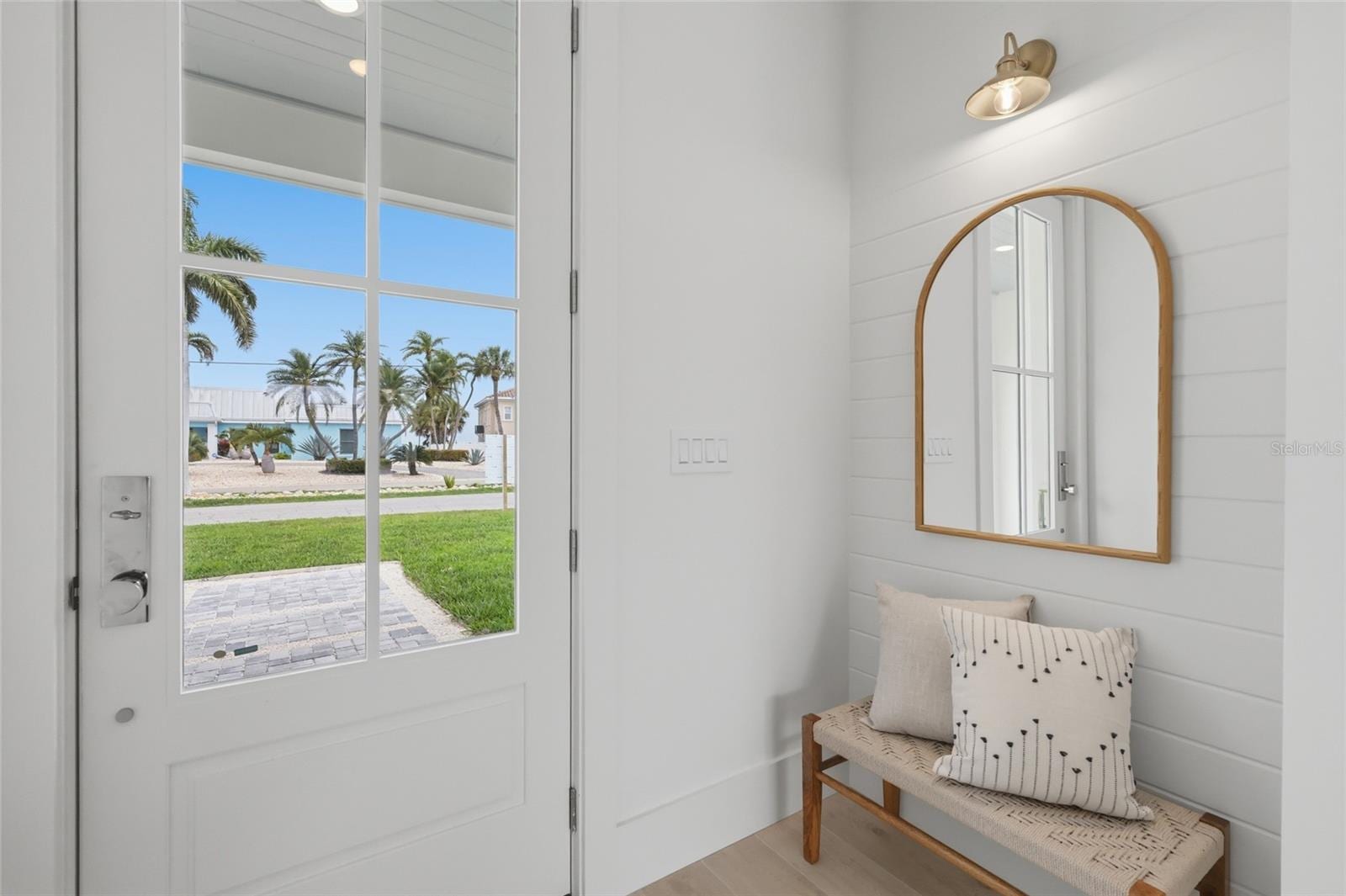 680 Key Royale Dr photo 5