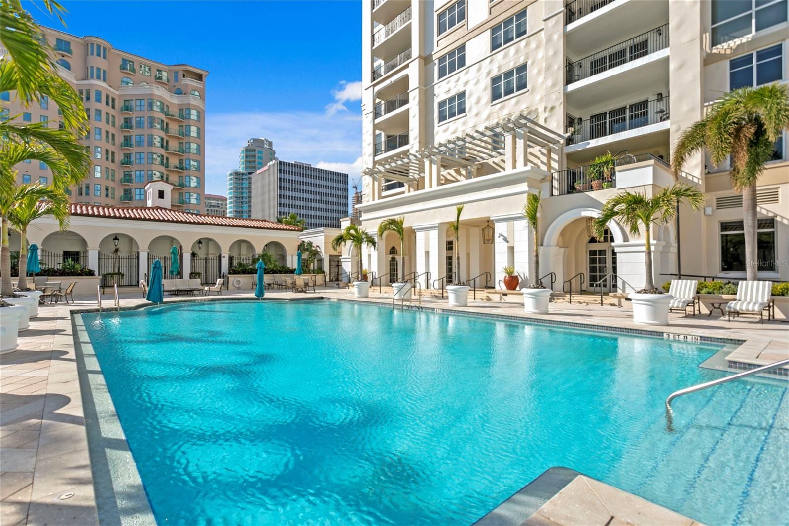 300 Beach Dr NE #1201 photo 3