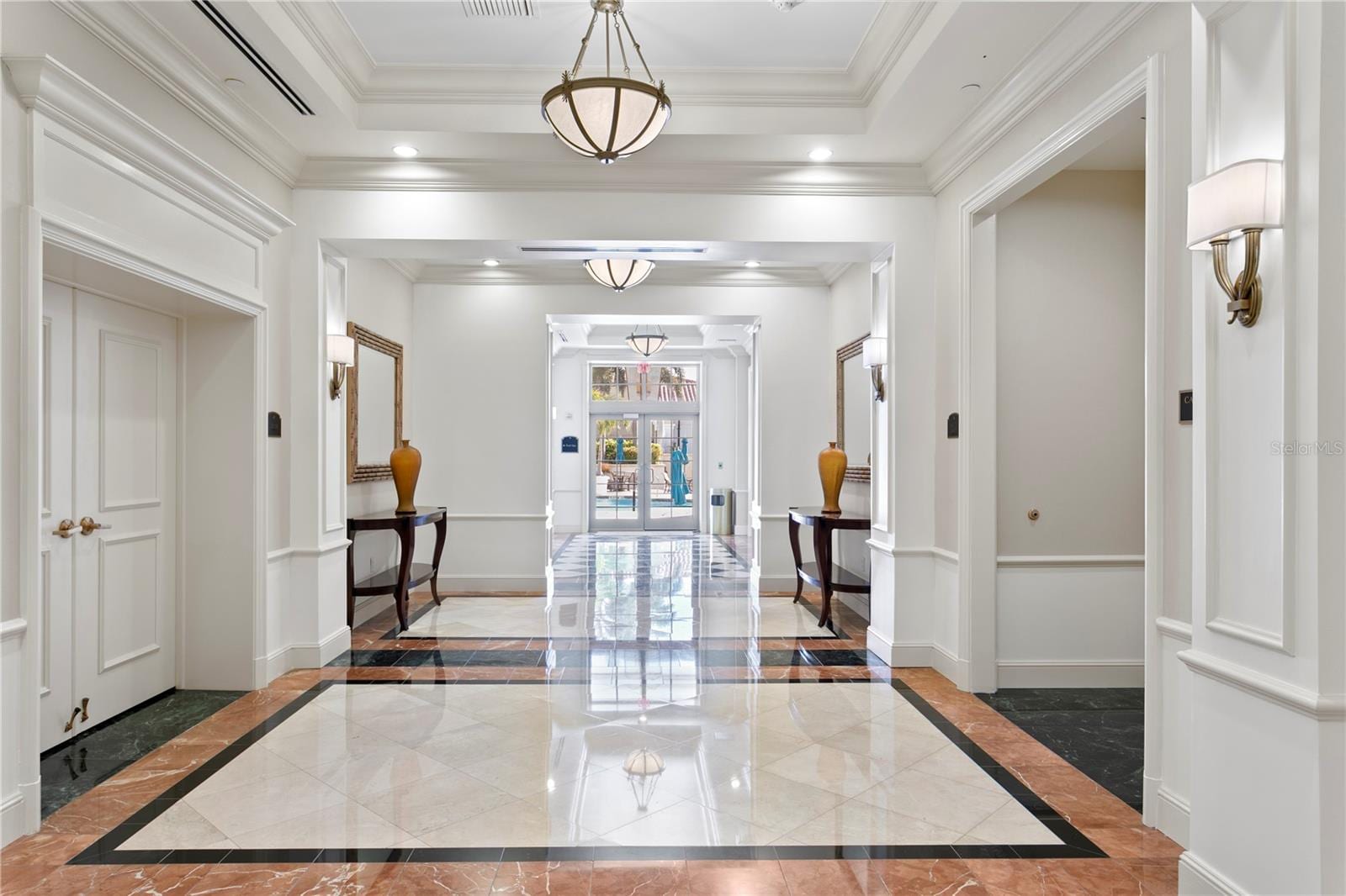 300 Beach Dr NE #1201 photo 4
