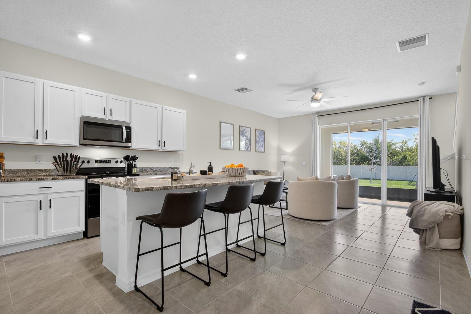 350 Mangrove Shade Cir photo 4