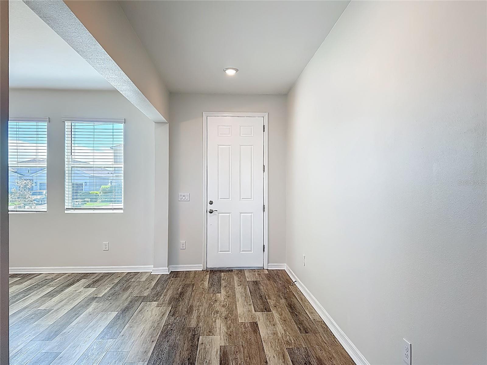 11828 Cara Field Ave photo 4