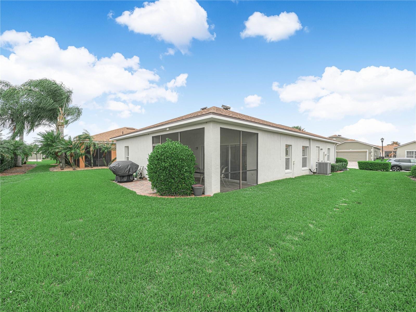 4243 Dornoch Dr photo 2